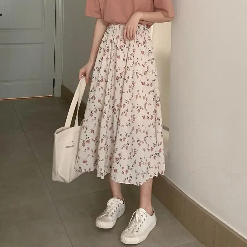 thumbnail image 1 of 2023 Verano Nuevo Floral Fairy Women's Ultra-Fairy Forest System Fairy Air Pequeño Fresco Adelgazante Elegante Vestido Largo Mujer, 1 of 5