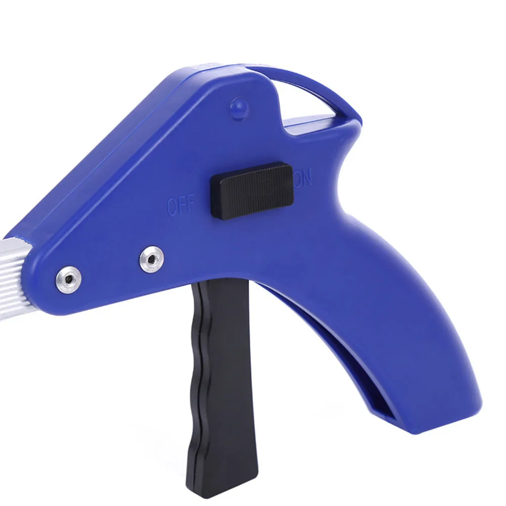 The Suction Cup Foldable Pick-Up Stick is crafted from durable materials—premium ABS plastic, TPR rubber, and 0.8 mm thick metal. This design ensures the pick-up stick is strong and long-lasting, capable of handling various objects reliably.