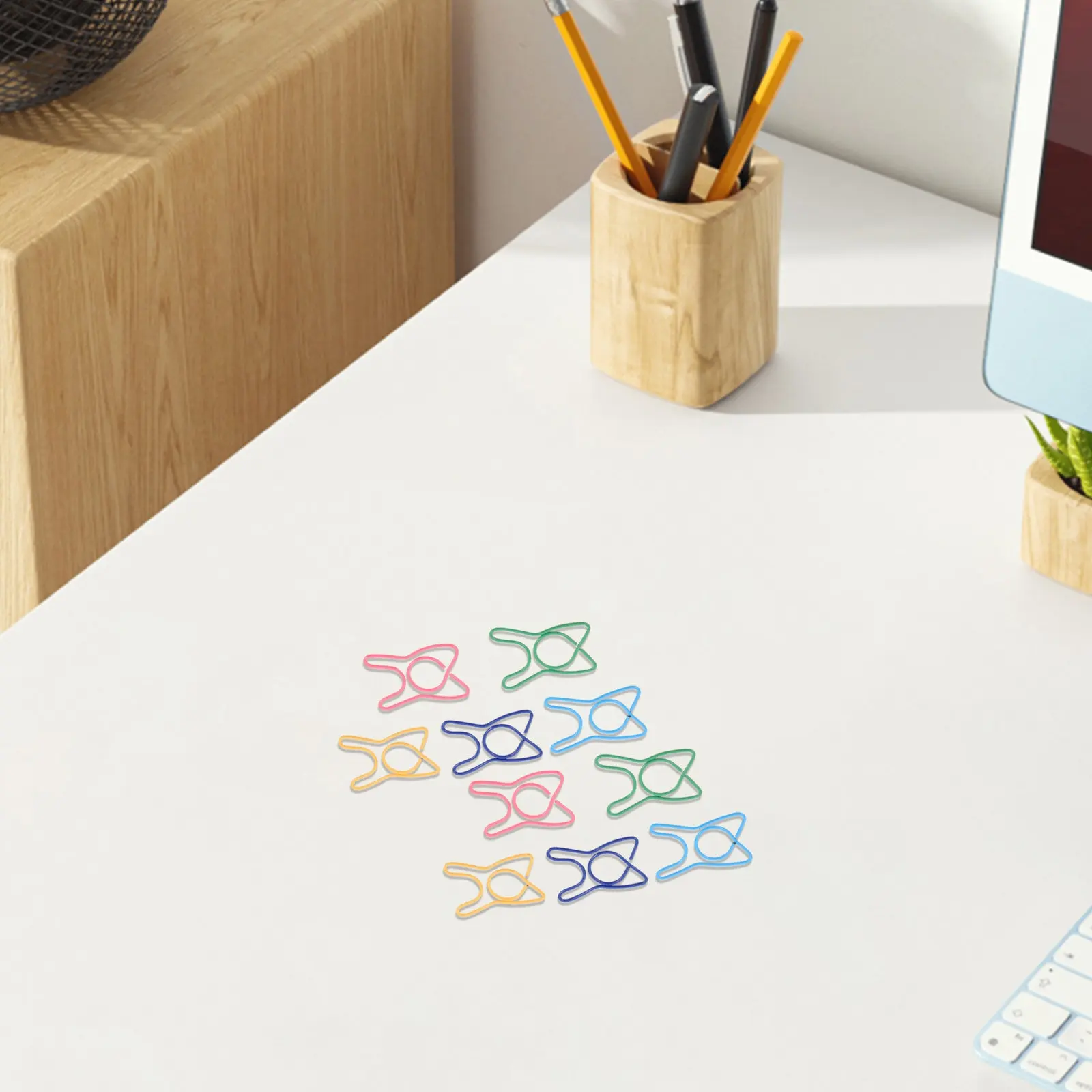 100Pcs 여러 가지 빛깔의 치아 모양 종이 클립 학교 사무실을위한 작은 장식 클립 스크랩북 플래너 조직