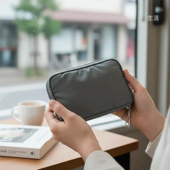 Borsa per passaporto in tinta unita Materiale in nylon Design multifunzione Portafoglio da viaggio Porta passaporto resistente all'acqua in stile portatile