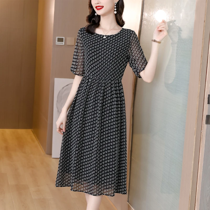 

2023 New Fashion Silk Printed Dress Women's Summer Round Neck Short Sleeve Loose Fit Leisure Holiday Travel Dress Vestidos