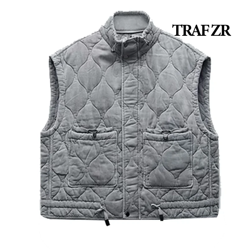 

TRAF ZR Vests for Women 2023 Winter and Autumn Sleeveless Vest Woman Y2k Streetwear Warm Casual Thick Waistcoat New In Outwear
