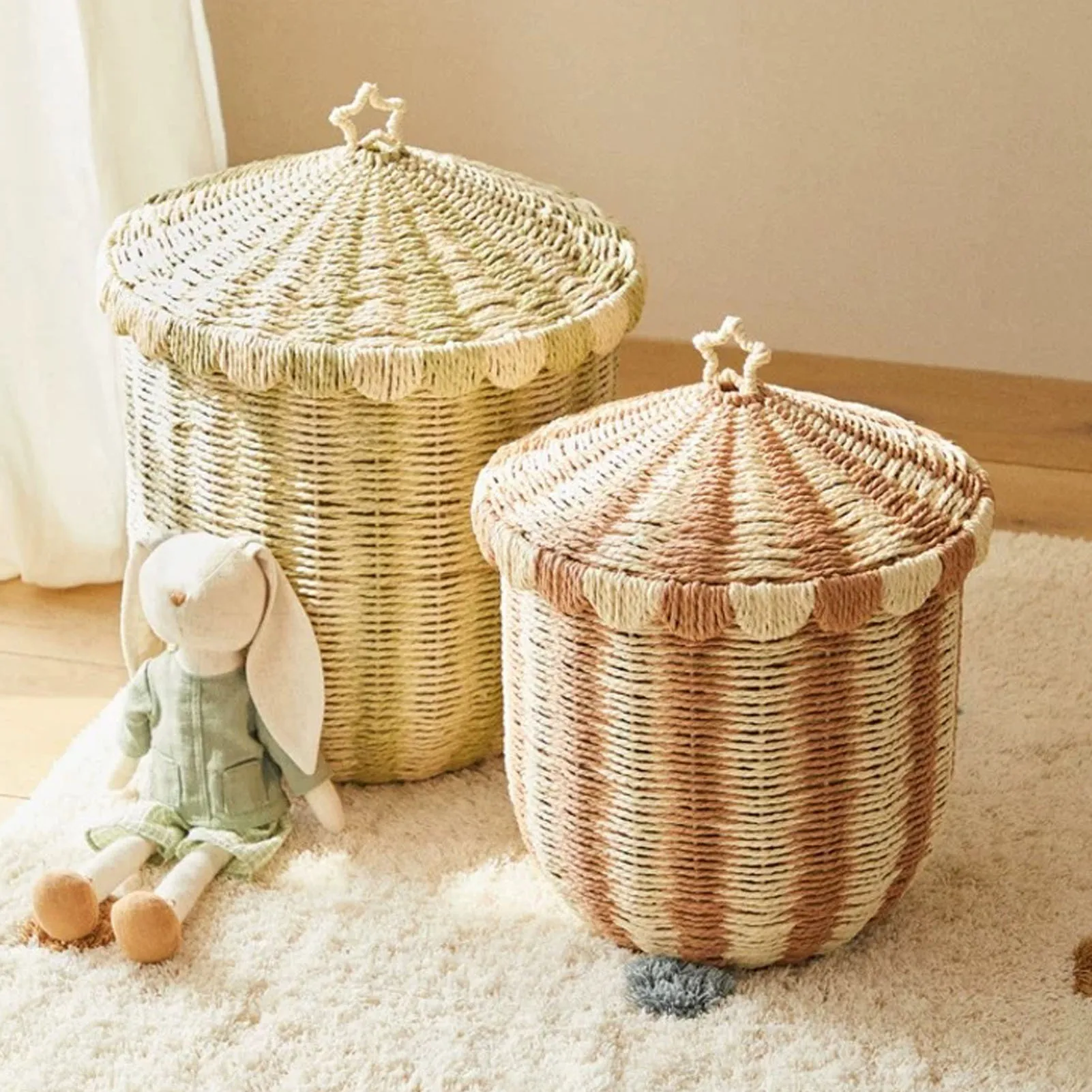 Woven Storage Basket with Lid Handwoven Long Lifespan Rattan Floor Basket Red Vintage Versatile for Clothes Blanket Toys Snack