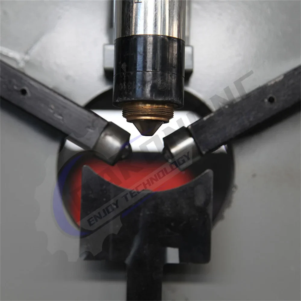 Square And Round Pipe Tube Cutter Plasma Cutting Machine For Stainless Steel Pipe 3