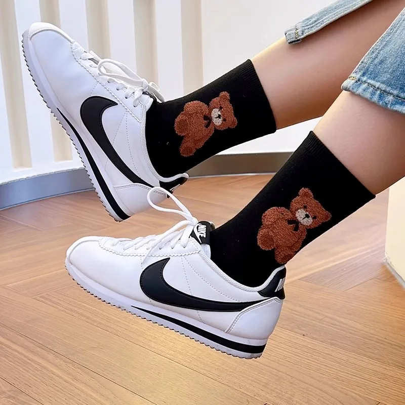 Elegant Lady Bear Cartoon Women's Cute Cotton Socks - Harajuku Style Novelty Breathable Christmas Gift