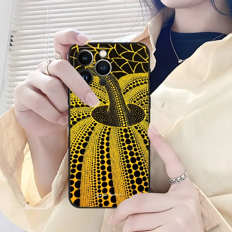 超貴重♪草間彌生 x CASETiFY iPhone 13, 14ケース♪M+ 超貴重♪草間彌生 x CASETiFY iPhone 13, 14ケース♪M+