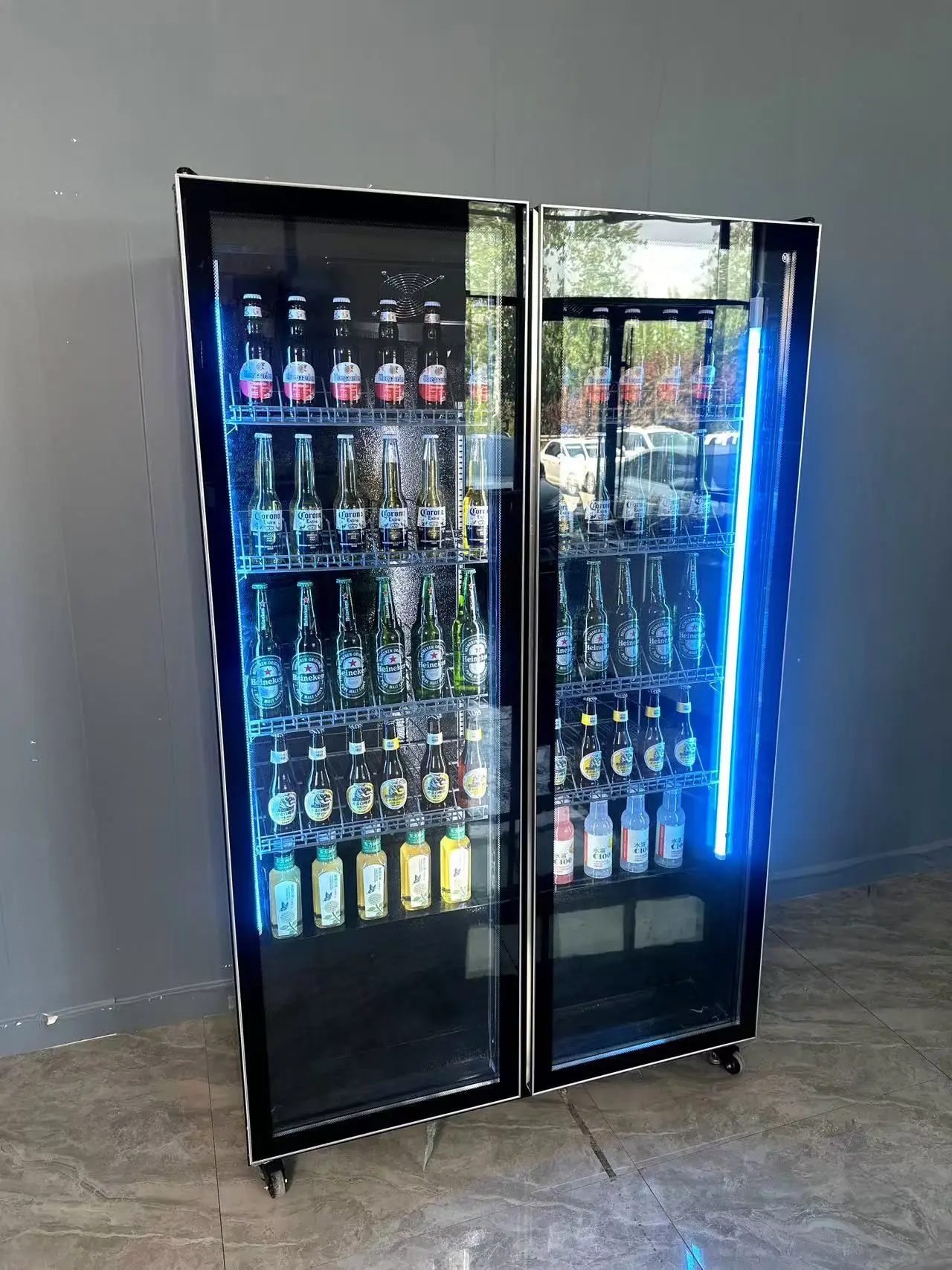 Black Vertical Glass Doors Display Cooler Single-Temperature LED Light Open Door Type Supermarket Bar Chiller