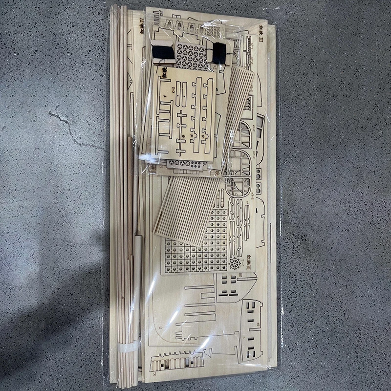 Maßstab: 1:150 DIY Handgefertigtes Montage-Schiffsmodell 21 Zoll Holz-Segelschiff 3D Victory-Schiff Bootmodell Geschenk