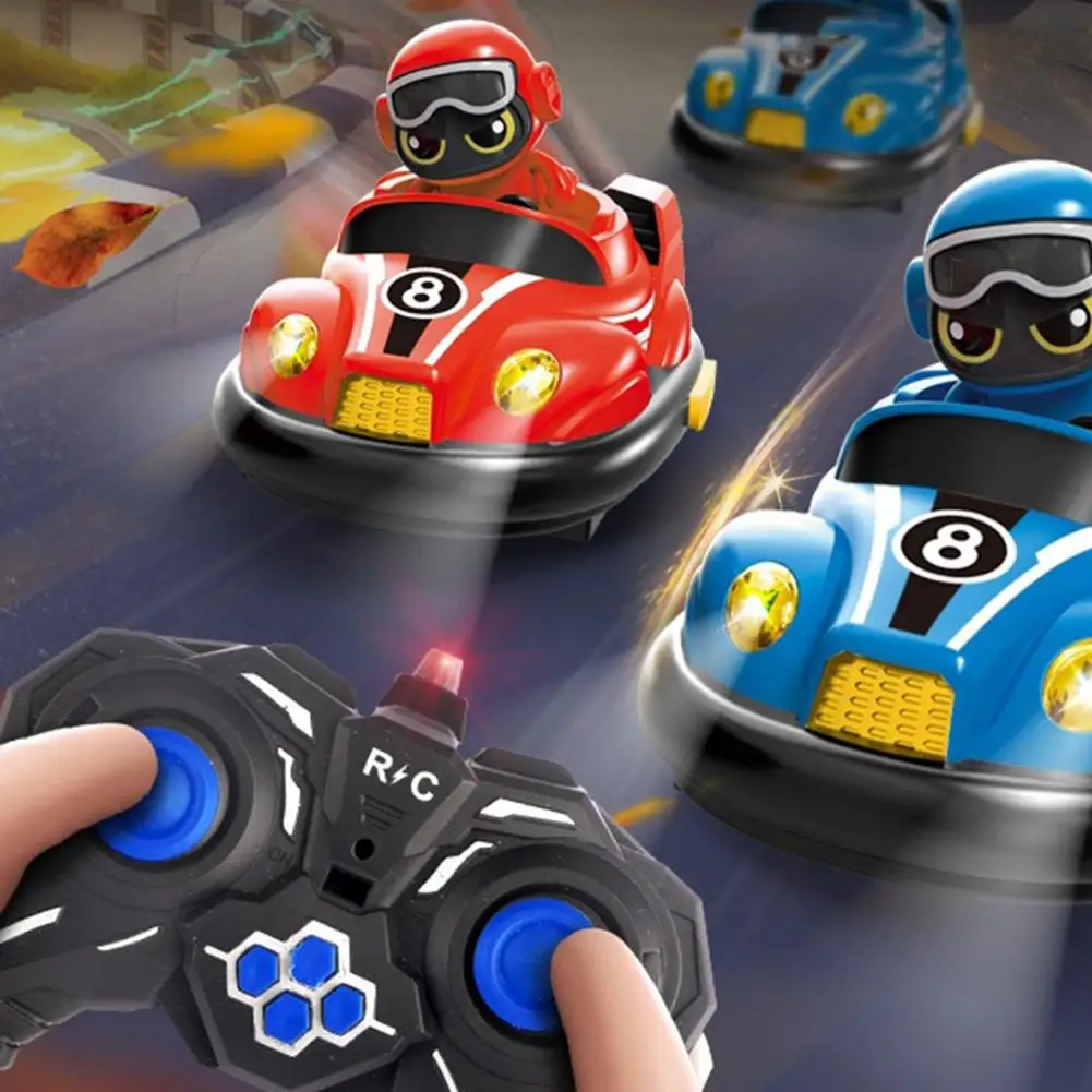 Children Bumper Car Toy Remote Control Bumper Car Toy Set for Parent-child Play Light Music Features 2 Players for Toddlers 4