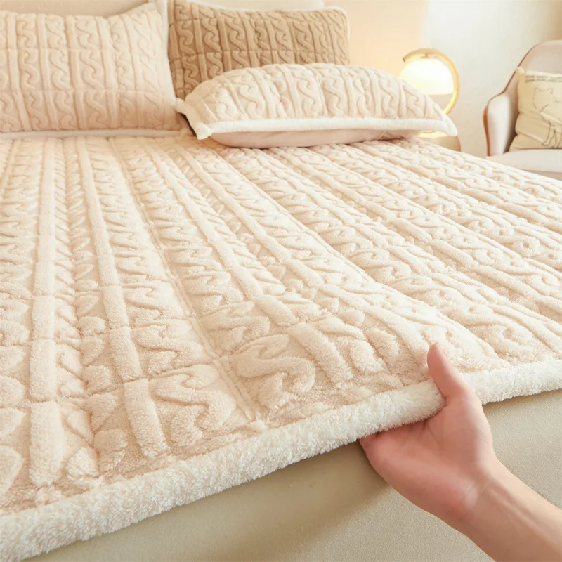 Winter Warm Velvet Quilted Bed Mat Luxury Thicken Soft Plush King Queen Size Bed Sheet Anti-slip Bedsheet No Pillowcase