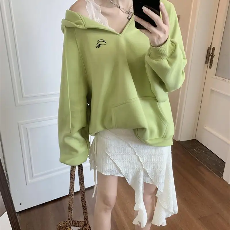 투니스 여성 아메리칸 루즈핏 V넥 후드티