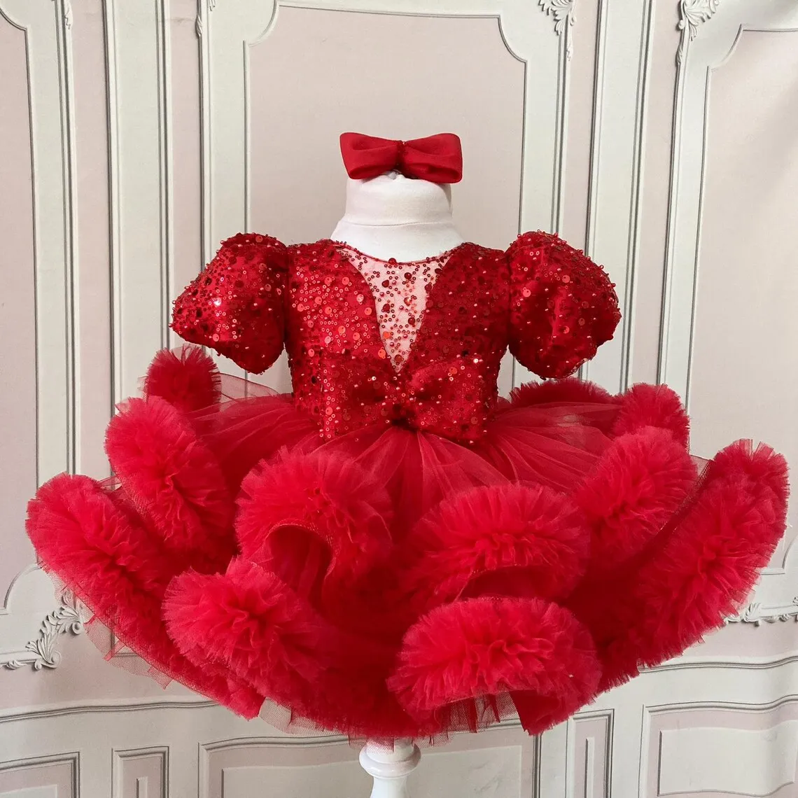 

Red Sequined Baby Girls Dresses Tulle Organza Fluffy Girl's Birthday Party Gown New Year Dress Photoshoot Size 6M 9M 12M 24M