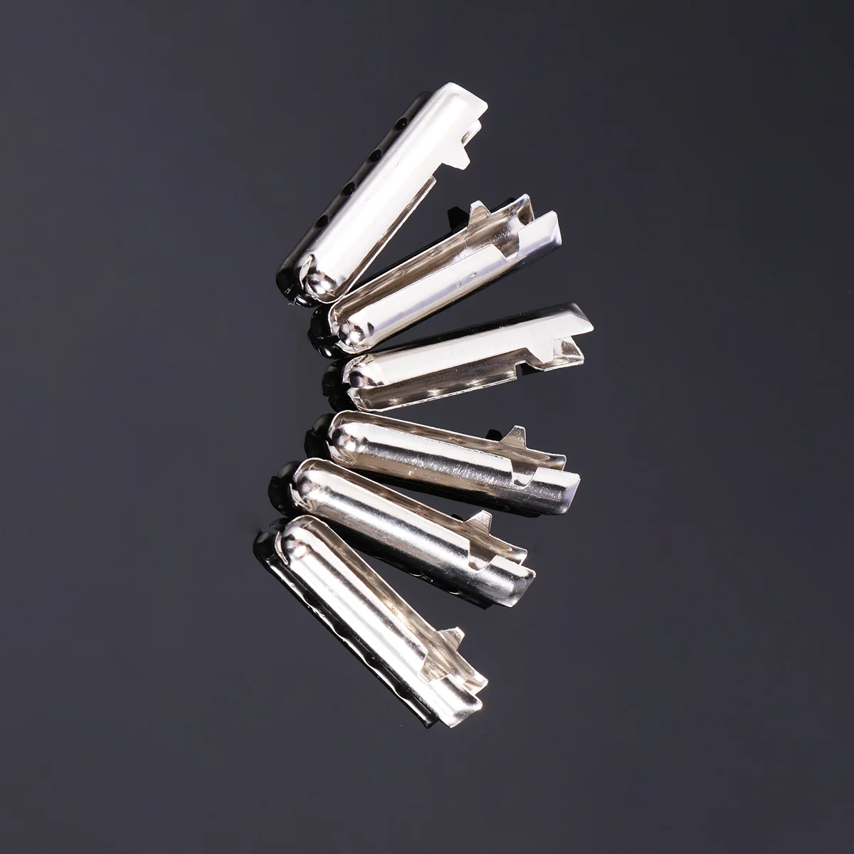 Рисунок 4 - металлические шнурки для обуви