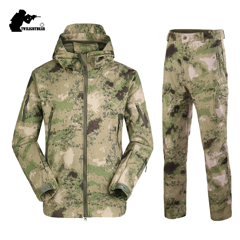 Outdoor Camoflage SoftShell Men's Suits 5XL Oversized Waterproof Fleece Clothes Set Men Clothing Camping Hunting Suit A2F051 2