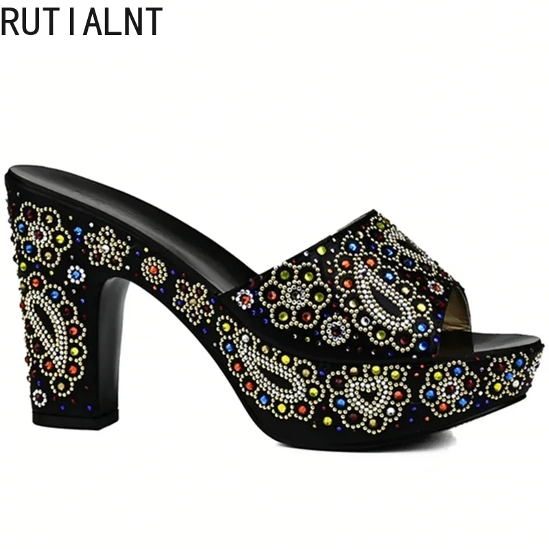 

Женские шлепанцы на платформе, летние шлепанцы на высоком каблуке, размеры 38-43