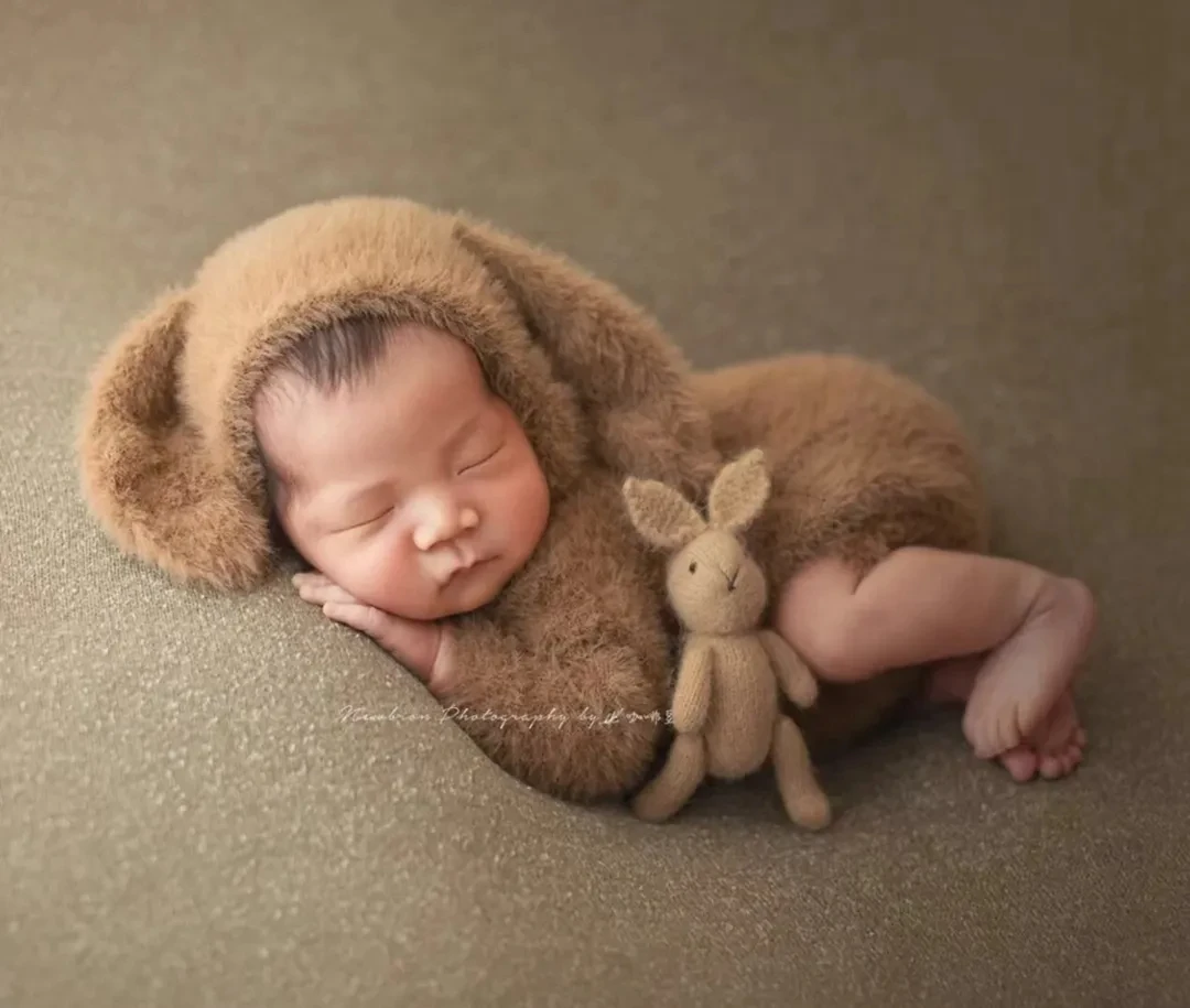 Fuzzy-Newborn-Bunny-Outfit-for-Photography-Props-Knitting-Pattern ...
