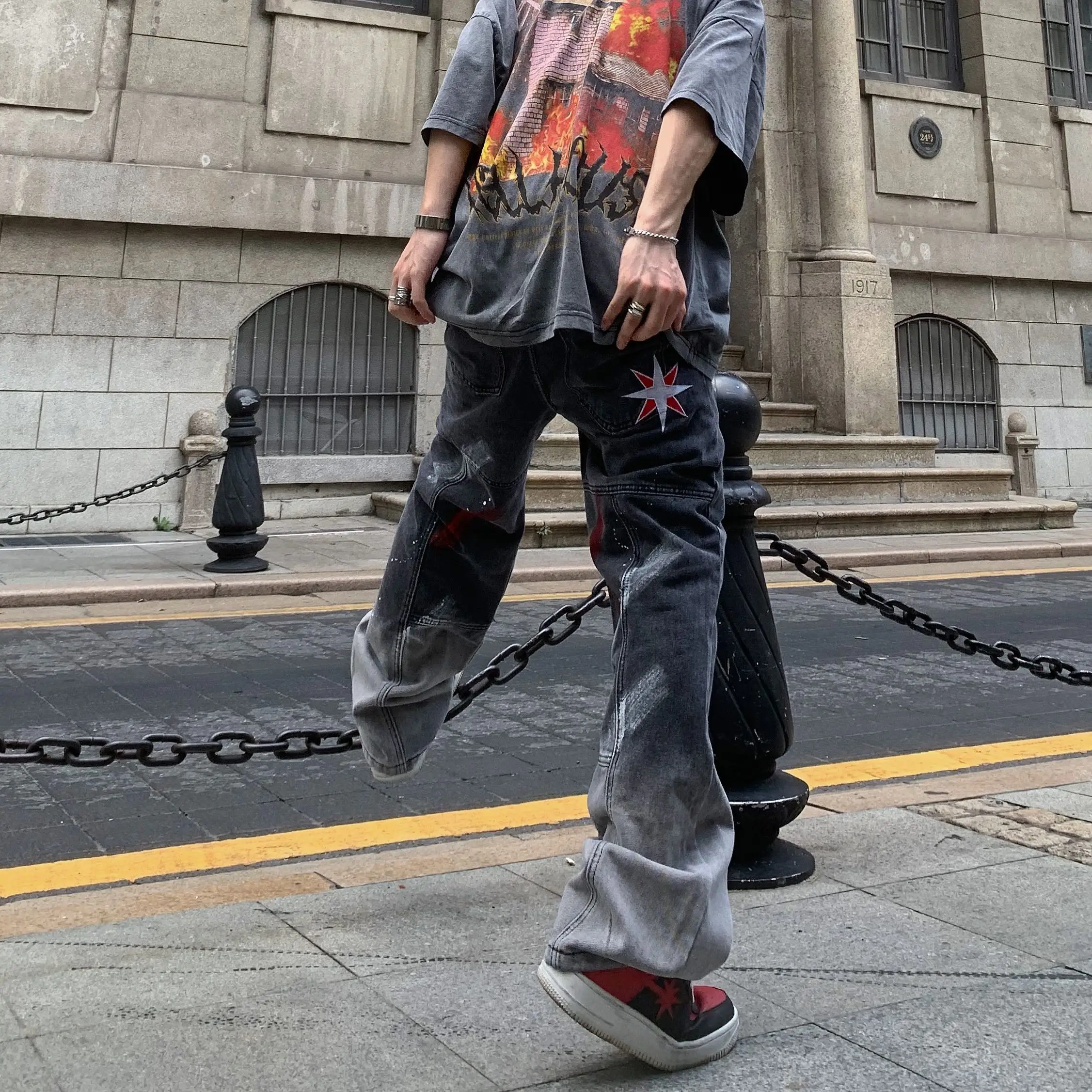 New American High Street Graffiti Embroidery Gradient Jeans Men's Loose Wild Straight-leg Pants Fashion Men's Hip-hop Streetwear