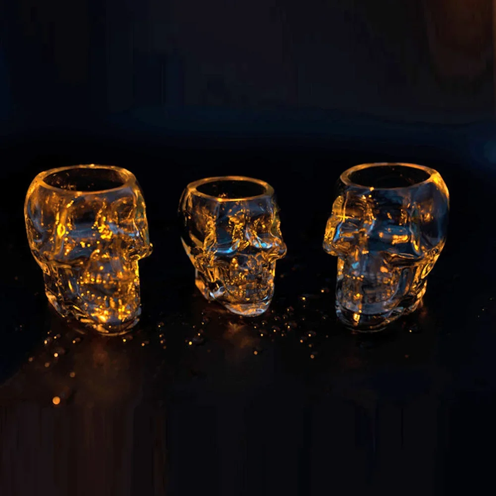 350ML Transparent Skull Head Glass Bottle Novelty Shot Glasses Drinkware Crystal Wine Cup Whisky Beer Spirits Cup Halloween Gift glass cup
