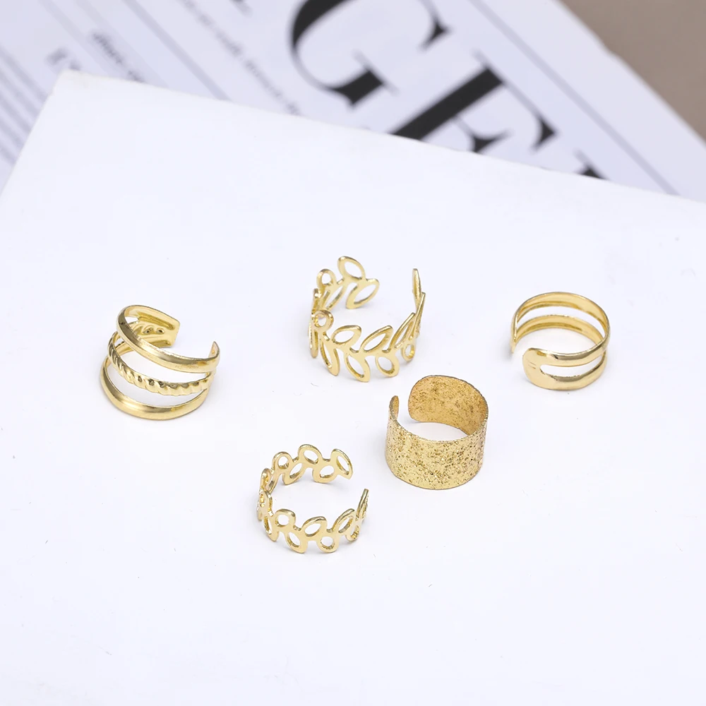 IFKM Gold Color Leaves Ear Cuff Black Non-Piercing Ear Clip Earrings for Women Men Fake Cartilage Earring Cuff Jewelry