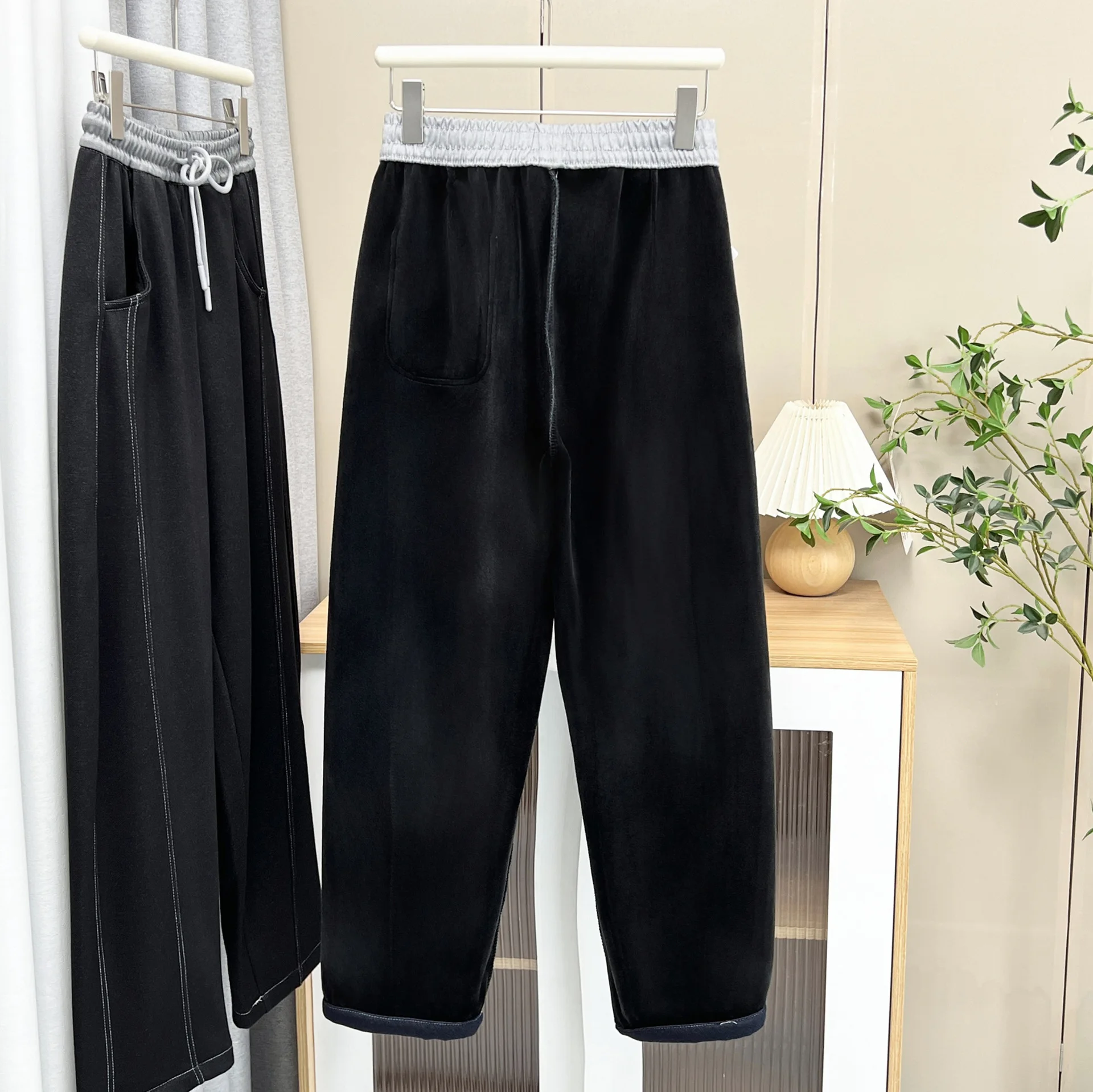 XXXXL Fashion Plus Size Women's Straight Pants Winter New Style Simple Fleece Curved Warm color-matched Trousers 8232