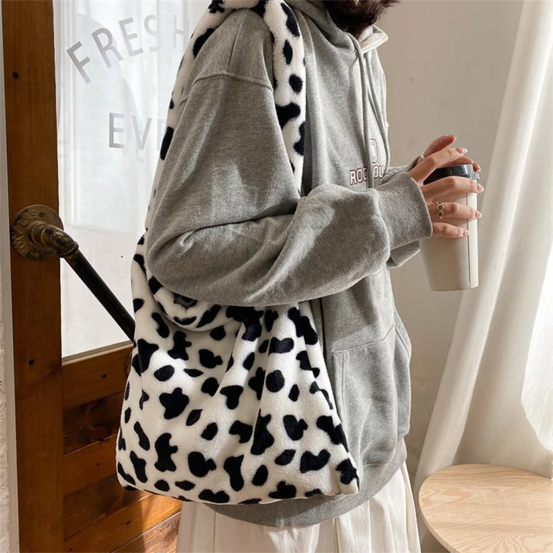 

Elegant Design Cow Pattern Women Tote Handbags Casual Large Capacity Ladies Shoulder Bag Simple Fashion Female Messenger Bags