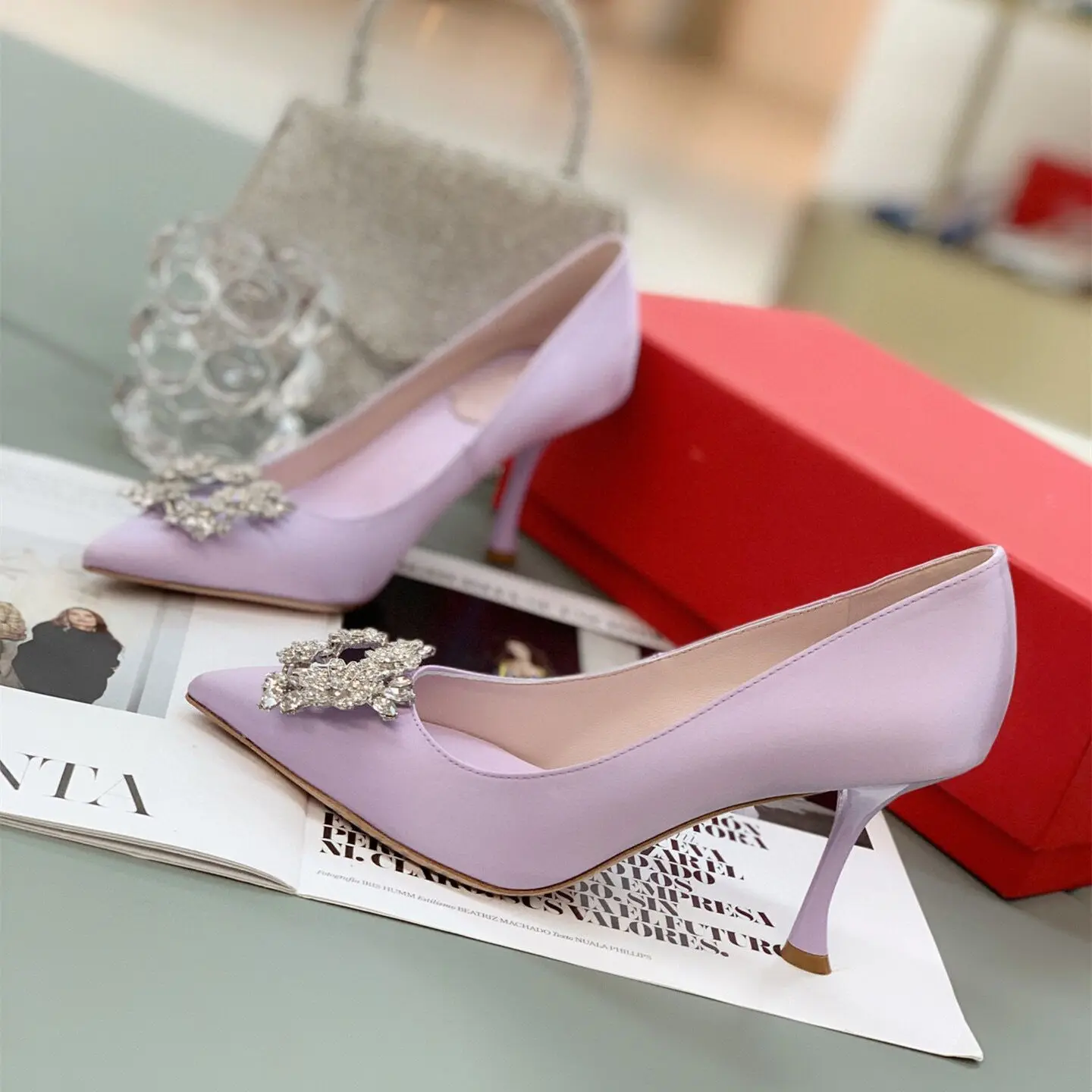 

Casual Designer Fashion Women Lady Purple Satin Genuine Leather Pointy Toe Crystal Strass High Heels Stiletto Prom Evening Shoes