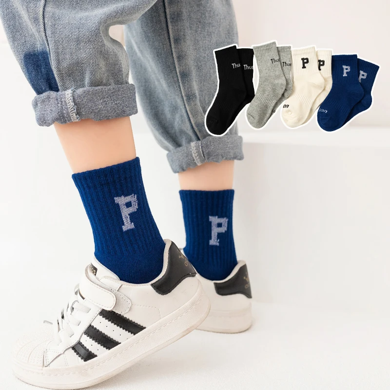 Рисунок 2 - Детские спортивные носки с надписью