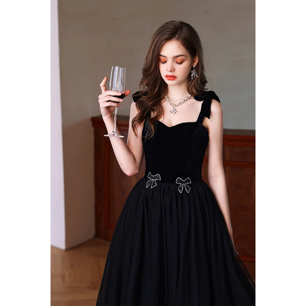 

Elegant Black Velvet Celebrity Dresses Bow Spaghetti Strap A-line Sweetheart Ankle Length Evening Party Prom Gowns for Women