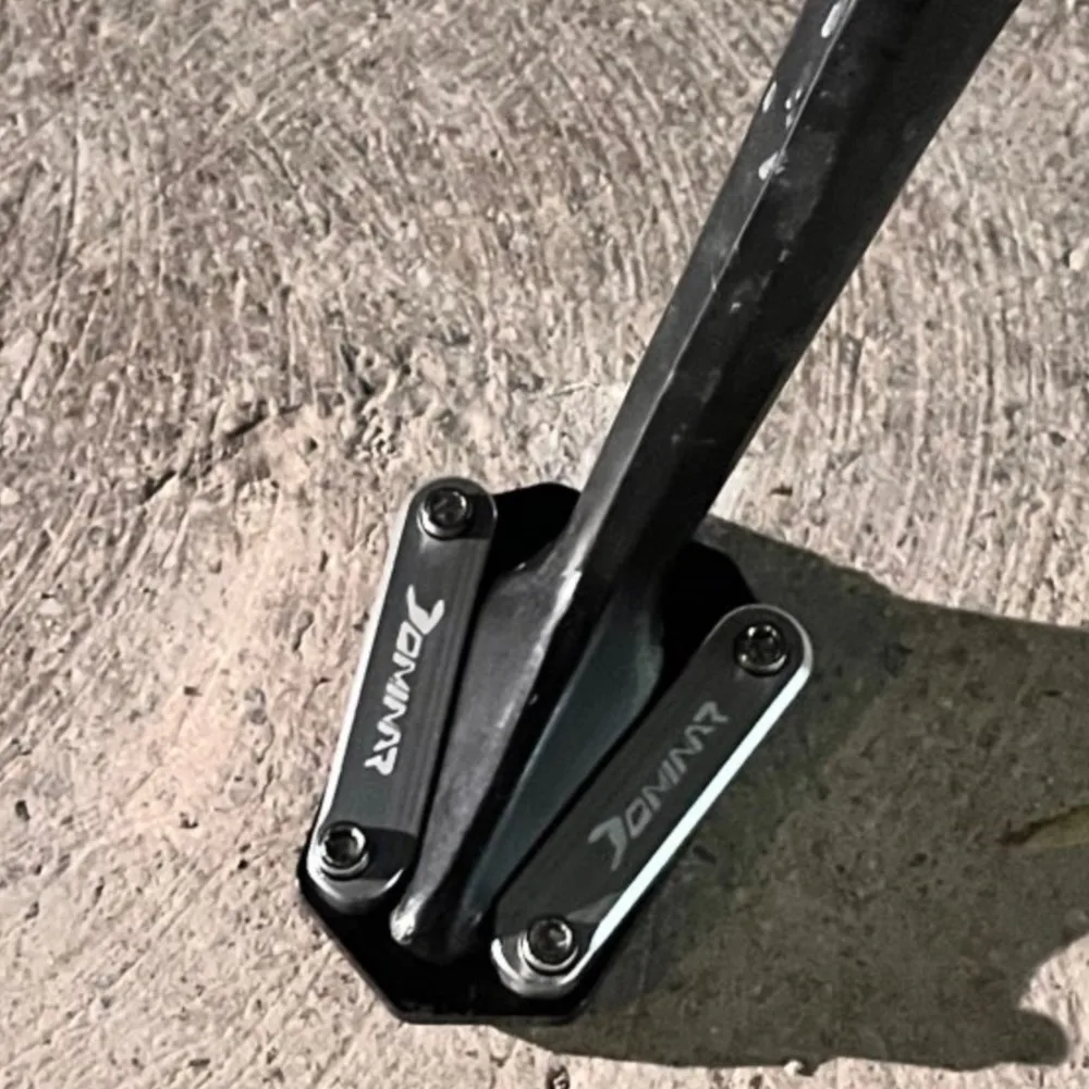 Motorcycle Kickstand Extender Motorcycle Kickstand Pad For BAJAJ DOMINAR250 DOMINAR400 Motorcycle DOMINAR 250 400 Kickstand Enlarger Side Stand Extension Pad Plate