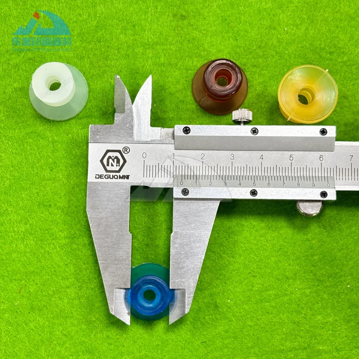 좋은 품질의 고무 흡착판 오프셋 인쇄 기계 예비 부품 고무 흡착판 50개/봉투