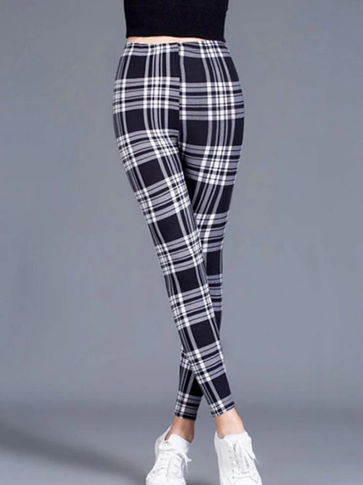 Black White Plaid