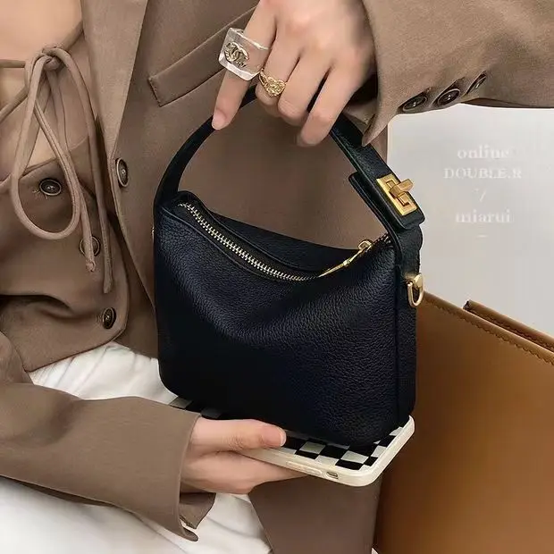 thumbnail image 1 of Bolso de hombro French Clouds, bolso de mano de gran capacidad a la moda para mujer, bolso tipo lonchera de color puro, bolso retro de PU sencillo para bolas de masa hervida, 1 of 5