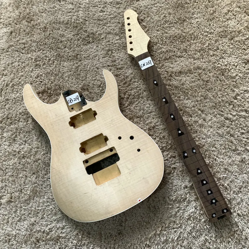 

Unfinished Floyd Rose Style Electric Guitar Kits Body Top with Maple With Sapele 5 ply Neck for DIY Replace CN257+CB257