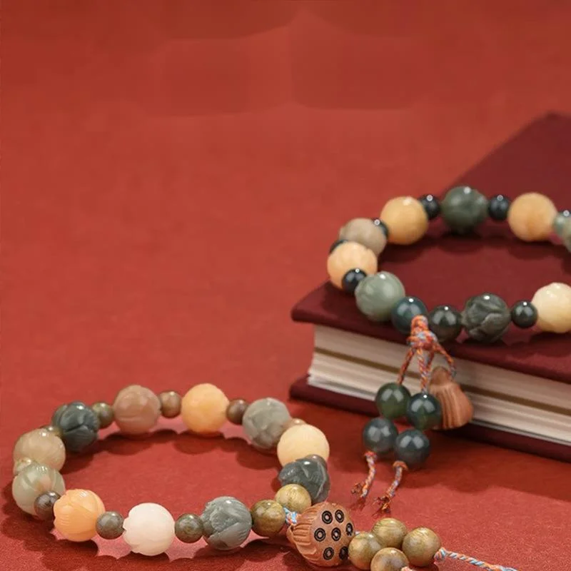 Lingyin Wealth God Same Style Rich Flower Lotus Colored Bodhi Green Sandalwood Water Grass Agate Handcarved Hand Strand, A Lot Of Money And Good Luck_voghion.com