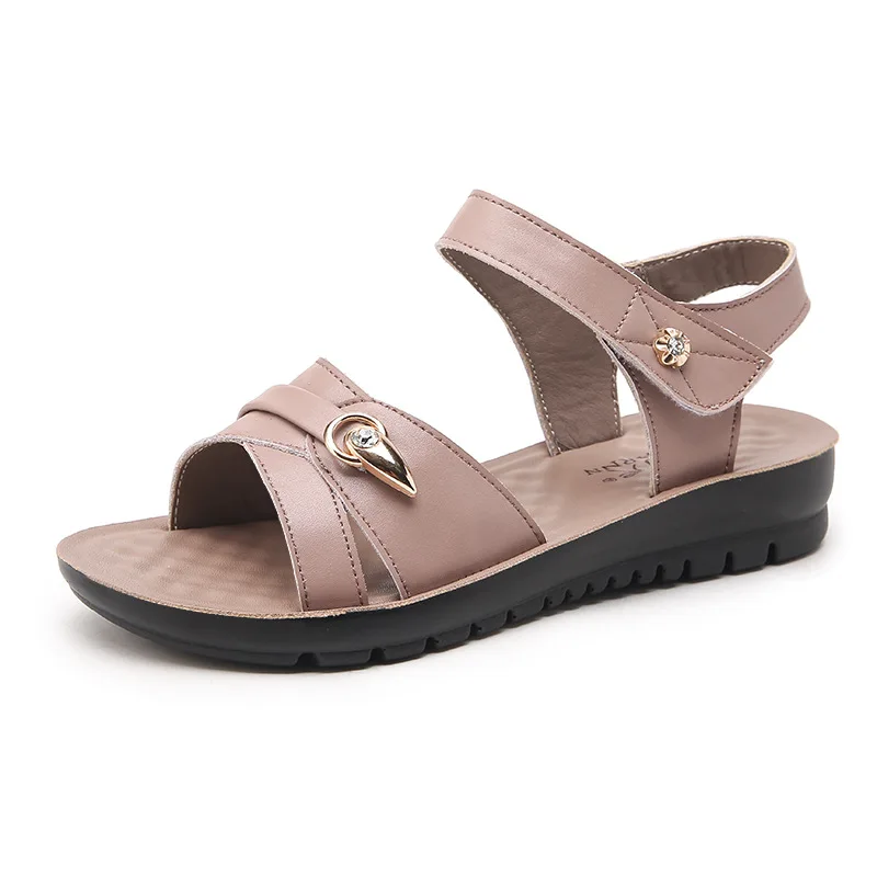 Women's Sandals Summer Genuine Leather Soft Bottom Casual Non-slip Flat Sandals Mother Shoes Women Beach Sandals