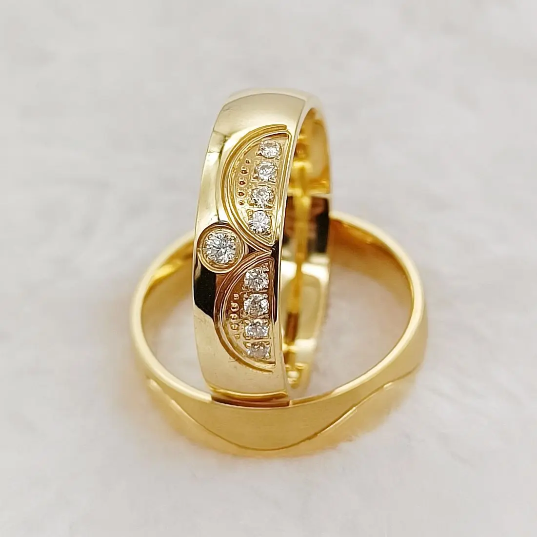 

High Quality Designer Crown Cubic Zirconia Diamond Promise Wedding Rings for Couples Lovers 18k Gold Plated Fashion Jewelry Ring