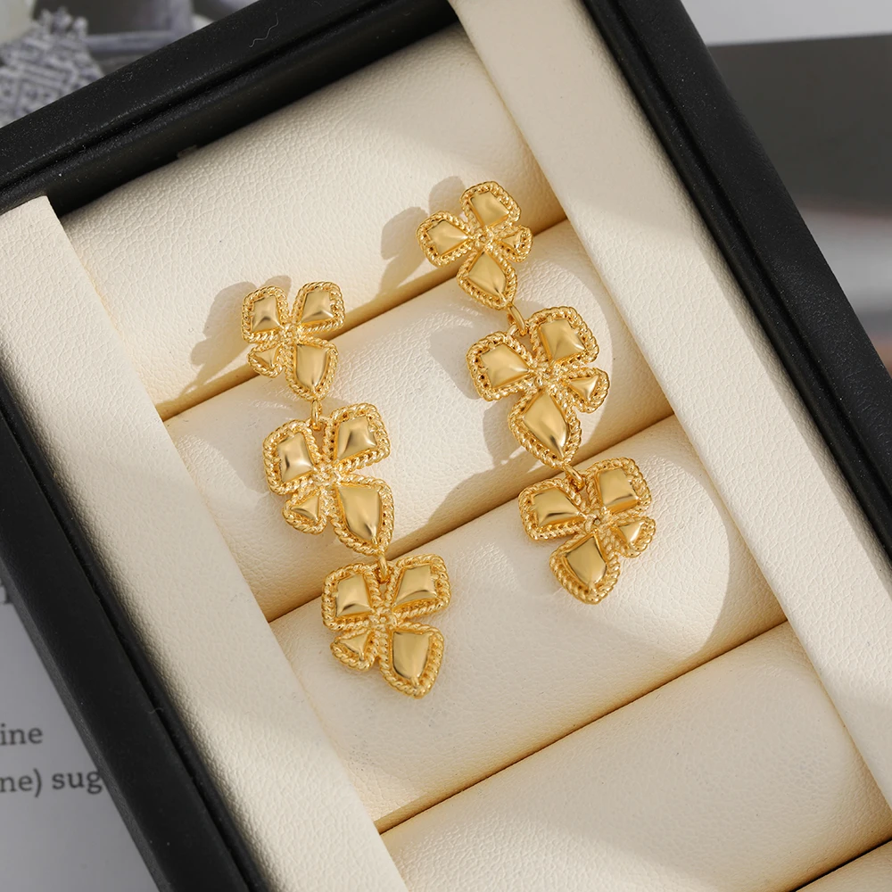 Vintage Twisted Flower Dangle Earrings Hypoallergenic Waterproof Petal Splicing Long Ear Stud for Women Fashion Jewelry 2025 New