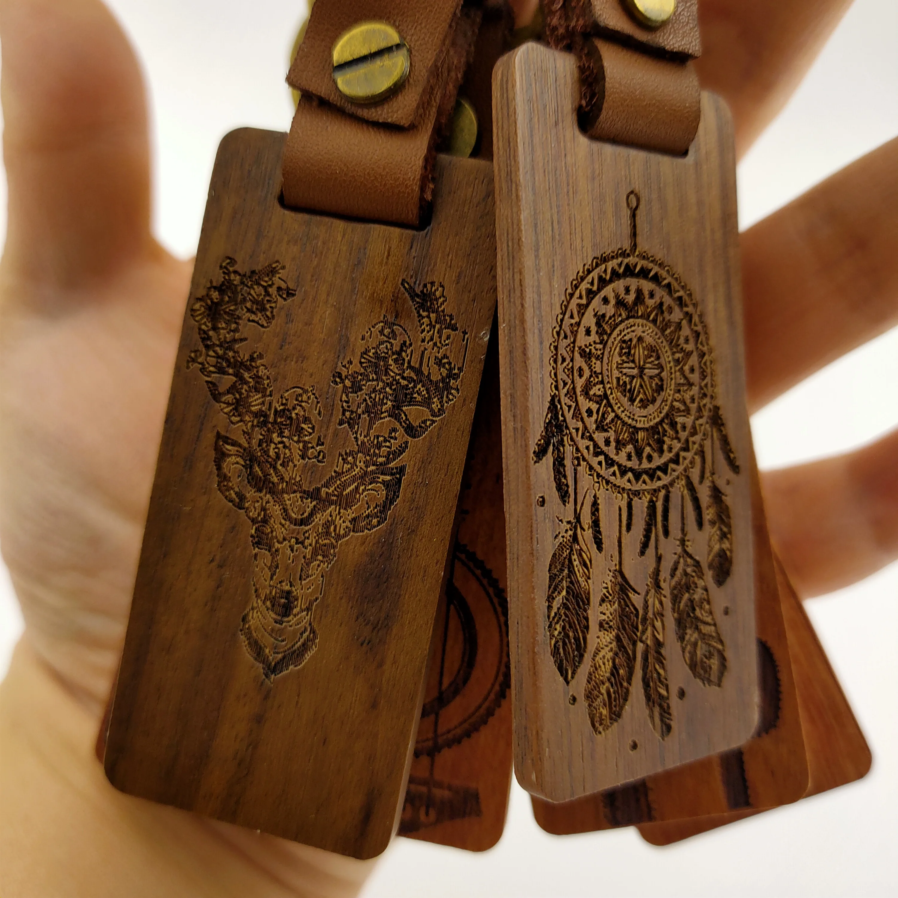 

Custom Logo Printing Wooden Motel Keychain Custom Hotel Keychain