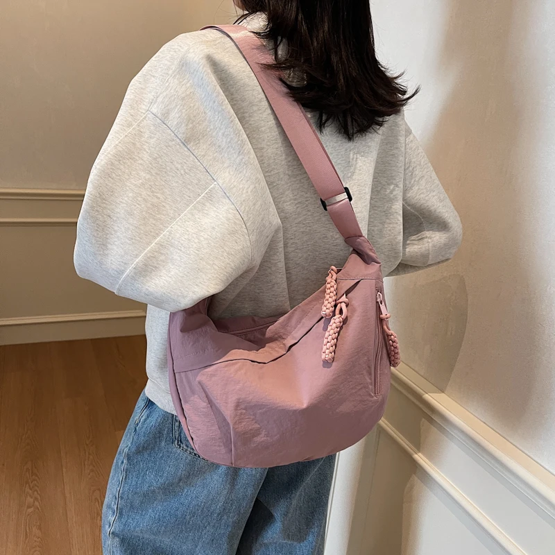 Female Casual Shoulder Bag Large Capacity All-Match Crossbody Bag Water Proof Solid Color Sling Bag Date Party Bag