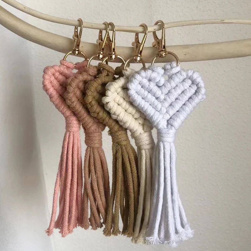 Macrame Hobo Keychain Handmade Heart-shaped Bag Pendant Car Keys Mother's Day gift Wedding Accessories Wholesale Wedding Gift 4