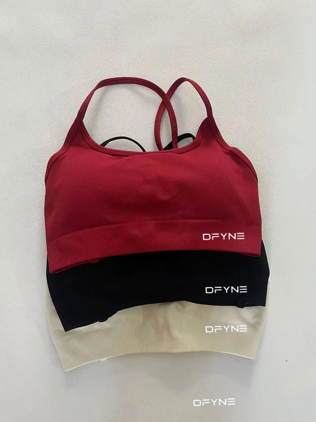 Dynamic Backless Sports Bra With Logo Women Seamless Yoga Top Bra Medium Support Padded Gym Crop Top Stretchy Fitness Sports Top 4