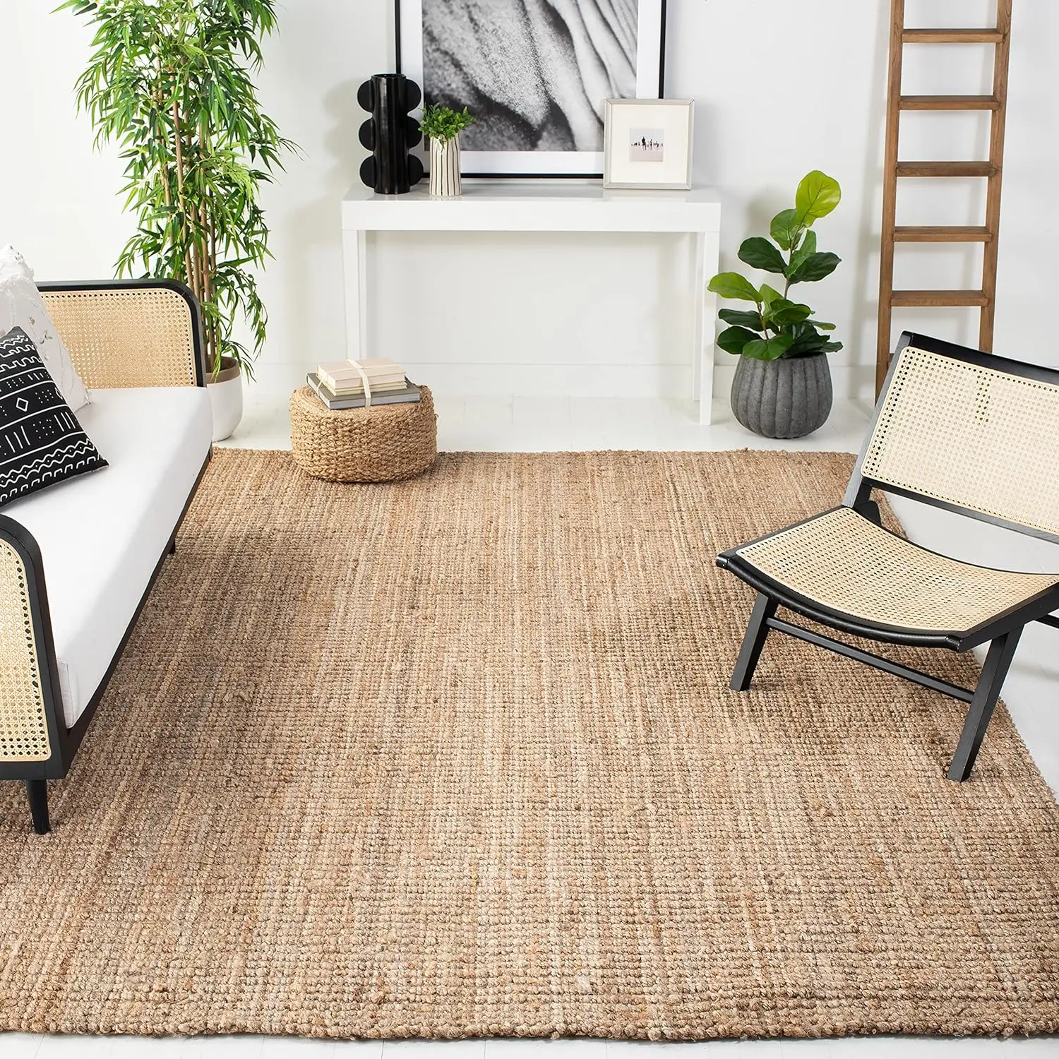 

SAFAVIEH Natural Fiber Collection Area Rug - 9' x 12', Natural, Handmade Farmhouse Jute, Ideal for High Traffic Areas