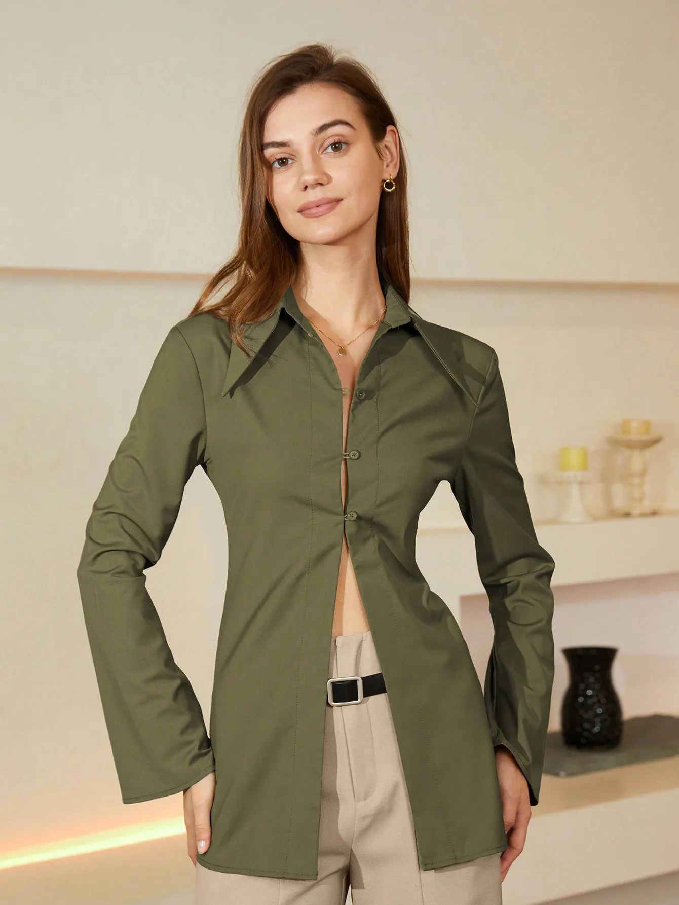 Ael Frau neue Herbst/Winter elegante solide Revers Hals Flare Ärmel Knopf vorne Bluse – Detail 4