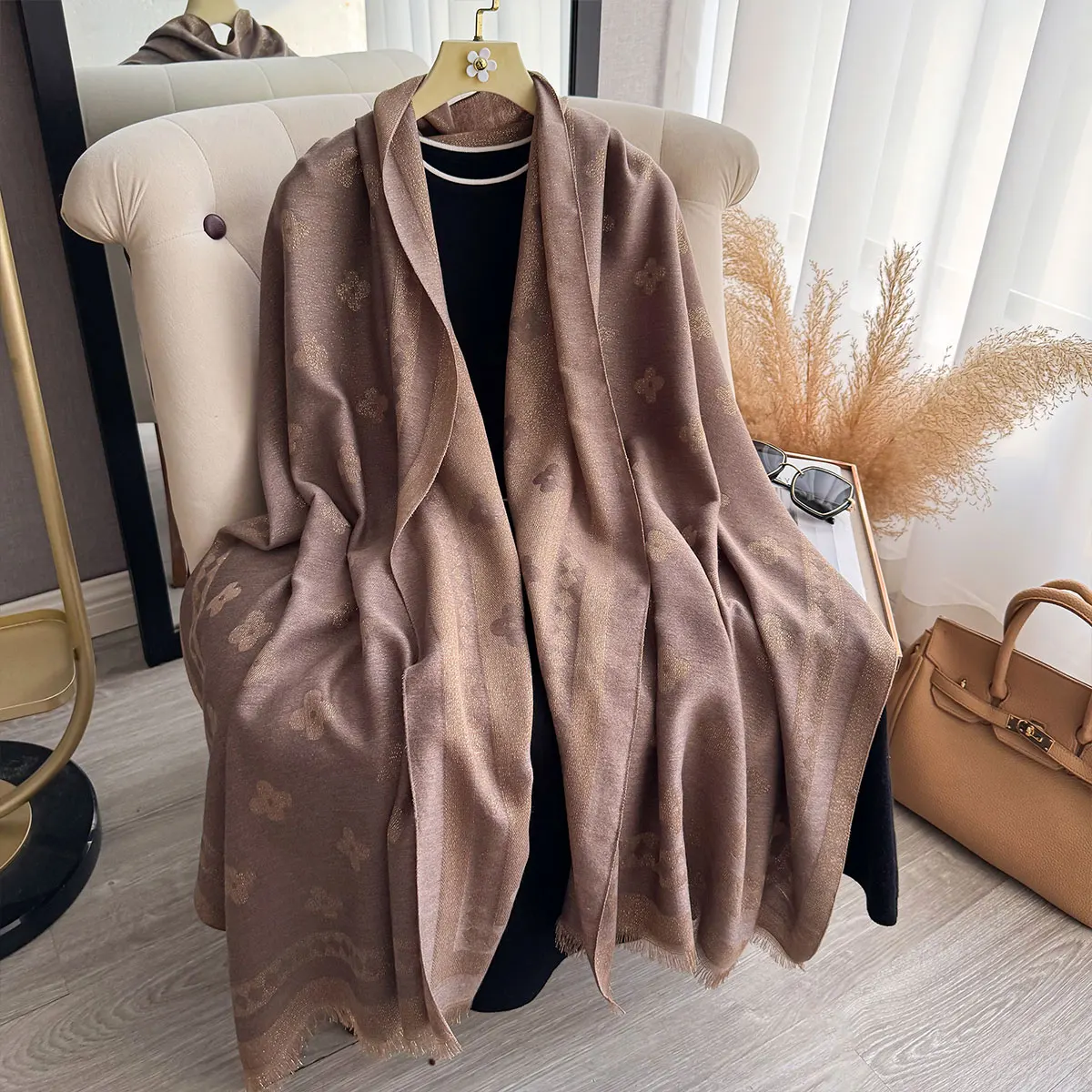 New Elegance Ladies Muslim Hijab Golden Thread long Scarf Spring and Autumn Warm Scarf Pashmina Shawl Foulard Wrap Headscarf