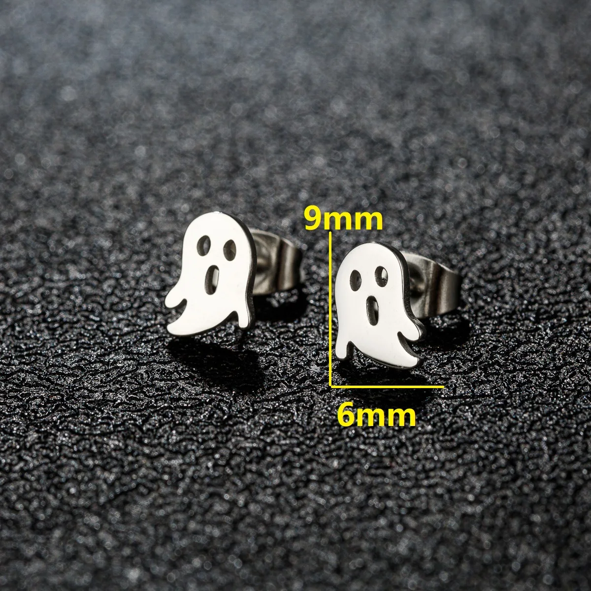 Gruselige Ghost Cosplay lustige Ohrringe für Mädchen Piercing Ohr Edelstahl Knorpel Ohrringe Tragus Schmuck Halloween Zubehör – Detail 2