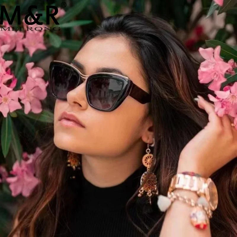 

High Quality Gradient Oversized Retro Square Sunglasses Women Cat eye Sun Glasses for Women Brand Oculos UV400