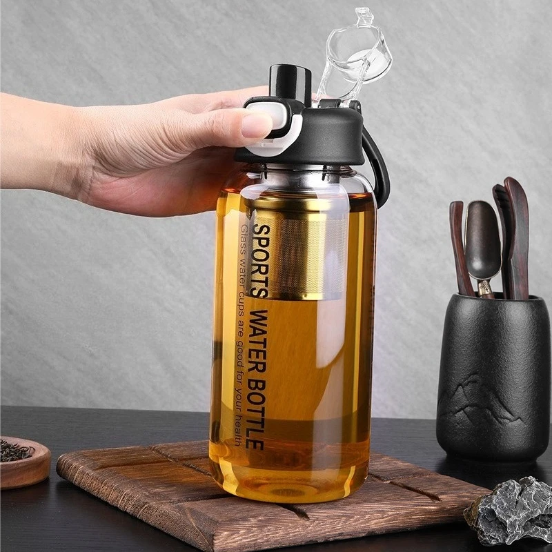 Luxurious 1L Glass Tea Tumbler with Infuser – Eco-Friendly Hydration Bottle with Protective Sleeve & Secure Lock Lid
