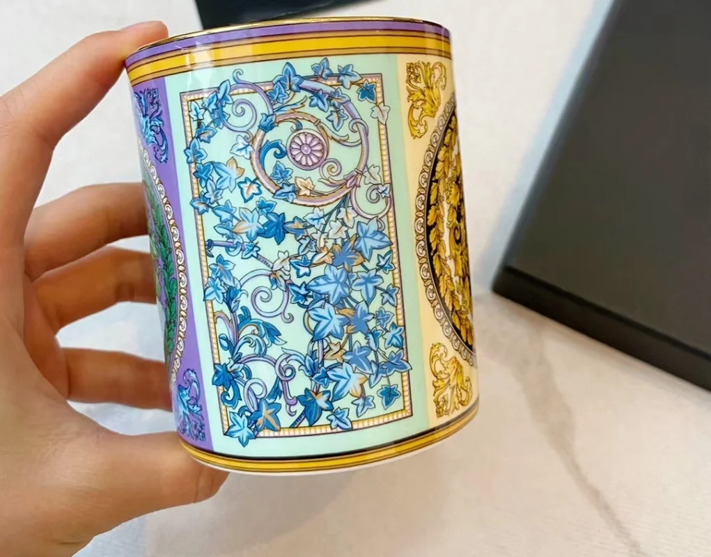New European Gold Rim Coffee Cup Bone China Hand-painted Tea Cup Coffee Saucer Couples Mugs Gift Set Drinkware