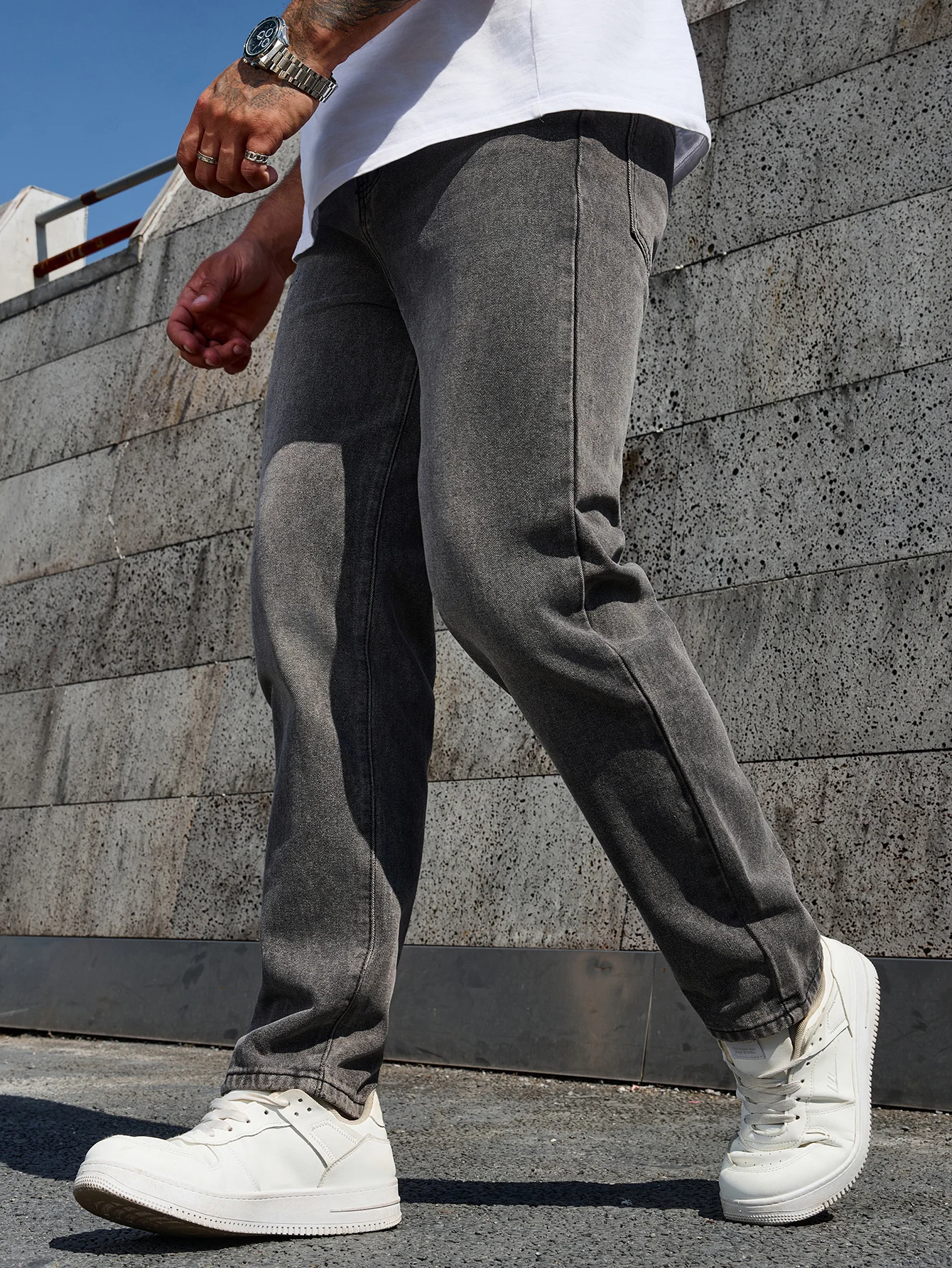 Graue Jeans für Herren, lässig, normale Passform, strapazierfähiger, nicht dehnbarer Stoff, Arbeit und Alltagskleidung, Komfort für alle Jahreszeiten