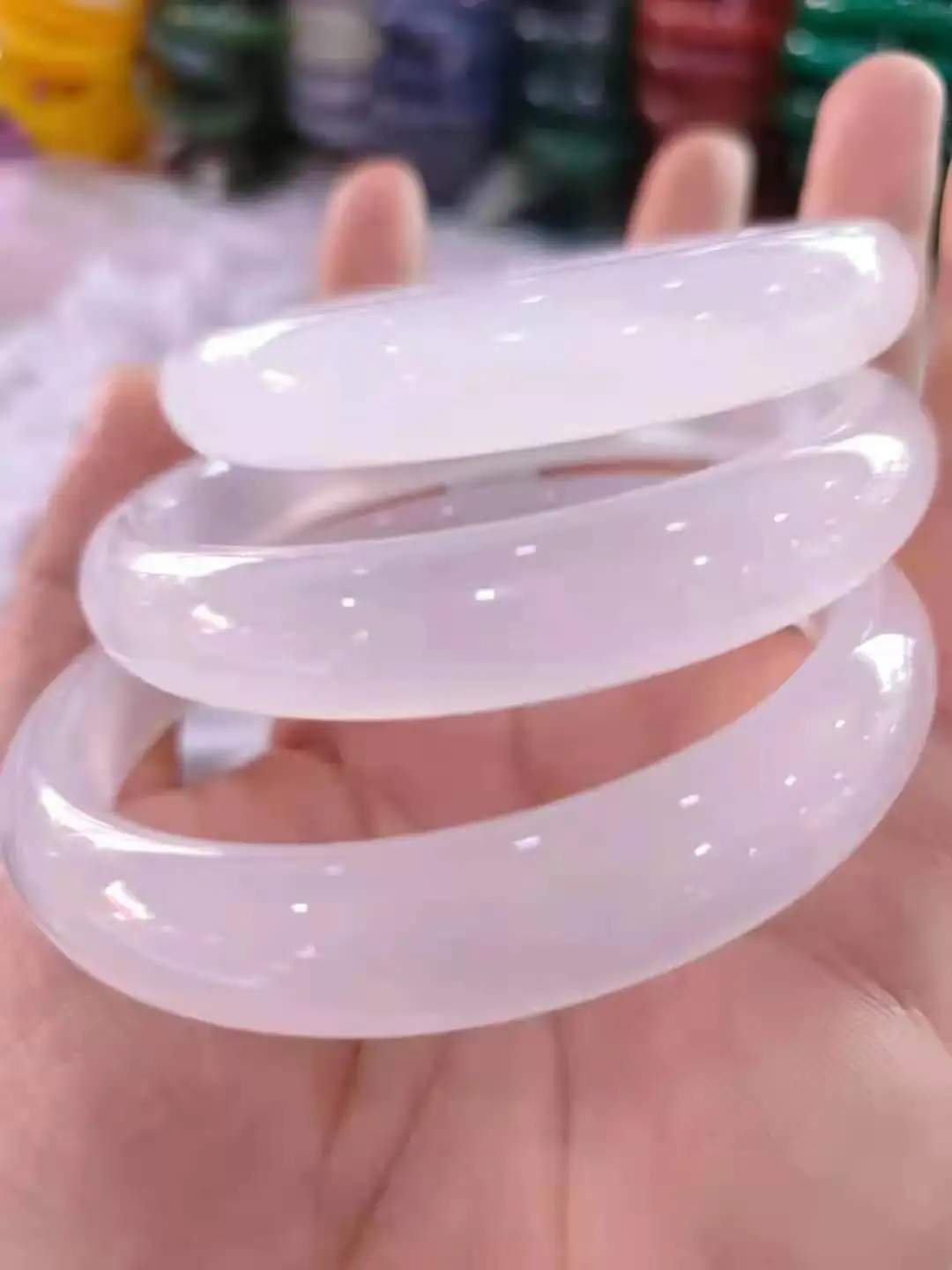 Natural Chalcedony Ice White Women Handcarved Jade Bangles Real Agate Fashion Bracelet Jewelry Accessories